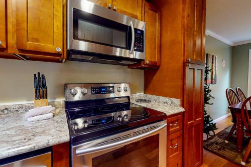 Baskins Creek Hideaway in Gatlinburg, USA
