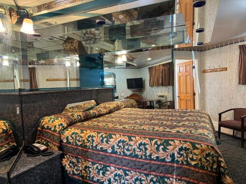 Royal Motel in Secaucus (New Jersey)