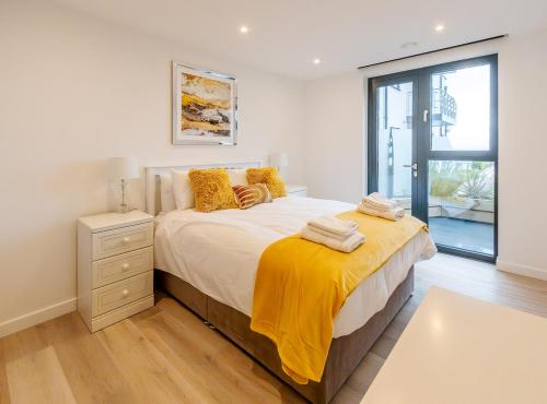 SoHot Stays Sail Apt Sea Views Ground Floor Free Parking, Kent