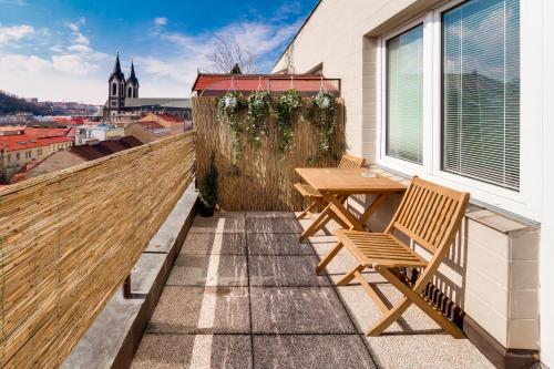 Top floor sunny studio with terrace