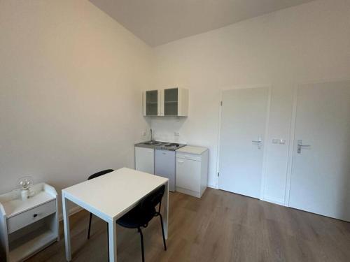 Lovely apartment in Berlin4, Берлин (фото 10)
