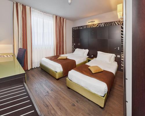 First Hotel Malpensa - Case Nuove