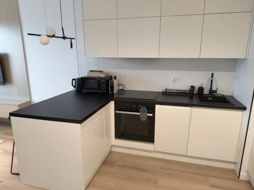 Cozinha, AmberLetnica blisko morza i Polsat Plus Arena in Letnica