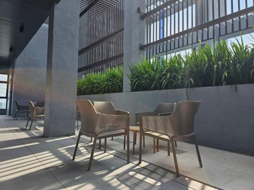 Premium 2BR [2-4pax] near Midvalley/Pavilion 2 - image 8