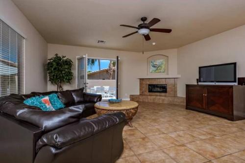 3 Bedroom beauty with Pool & spa in La Quinta, USA