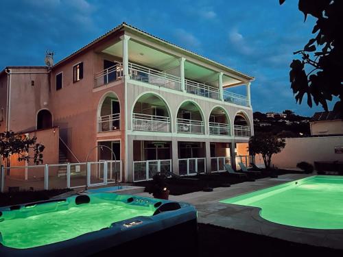 Résidence Villa Romana avec spa