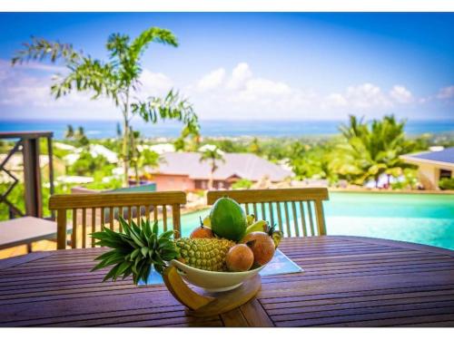 Bungalow avec piscine et vue mer exceptionnelle - Location saisonnière - Sainte-Rose