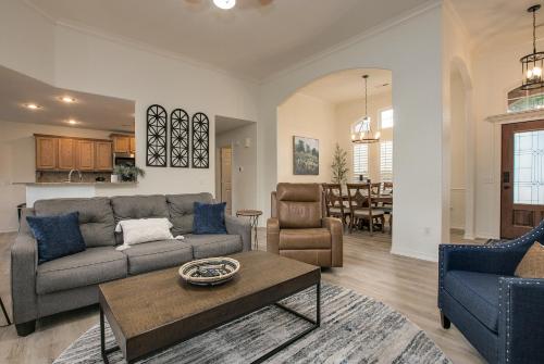 Home with Private Pool, Spa, and Near Trails & Lakes in Bella Vista, USA