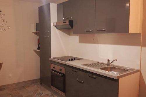 Cocina, Logement neuf et cosy proche centre ville in Chinon
