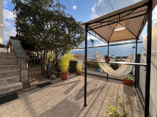 บริการและสิ่งอำนวยความสะดวก, St. Gallen Haus in เอล บาตัน