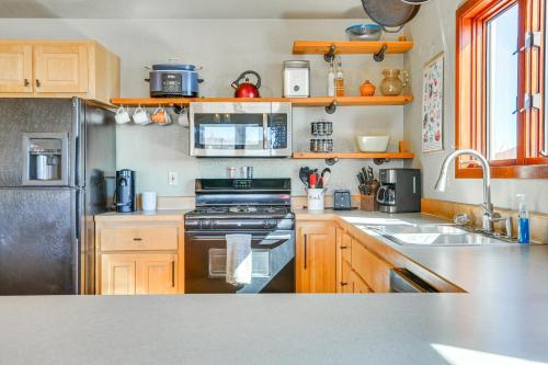 24STR-00027 Fairplay Cabin with Mountain Views! in Fairplay, USA