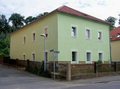 Gemütliche Wohnung in Pirna mit Großem Garten