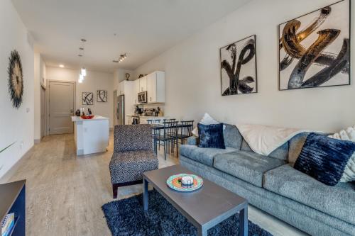 บริการและสิ่งอำนวยความสะดวก, Spectacular Condo facing Riverwalk w Free Parking Pet Friendly Centrally Located on Riverwalk near พิพิธภัณฑ์ศิลปะซานแอนโตนิโอ