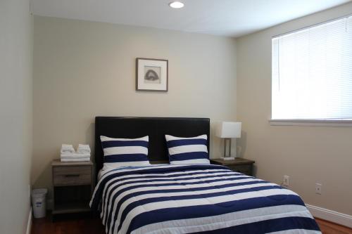 Cozy 3 Bedroom Min to National Mall Great Location and Free Parking in Arlington, USA