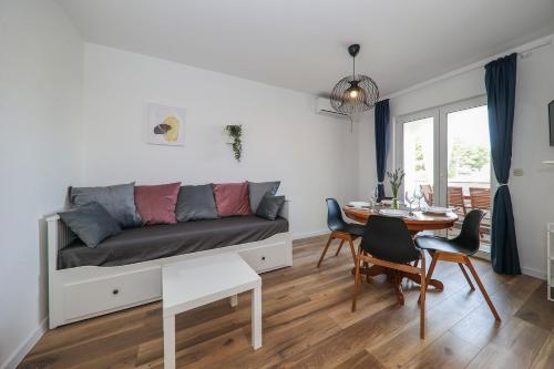 One-Bedroom Apartment with Balcony and Sea View