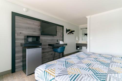 2 king beds