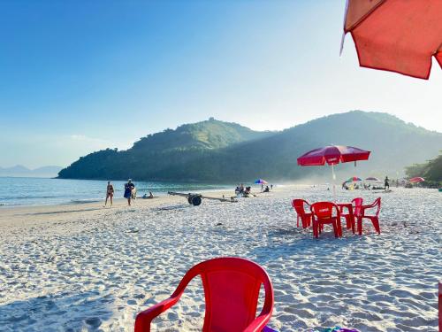 Közeli látványosságok, Casa com Ar e Churrasqueira na Prainha de Mambucaba in Portal das Artes