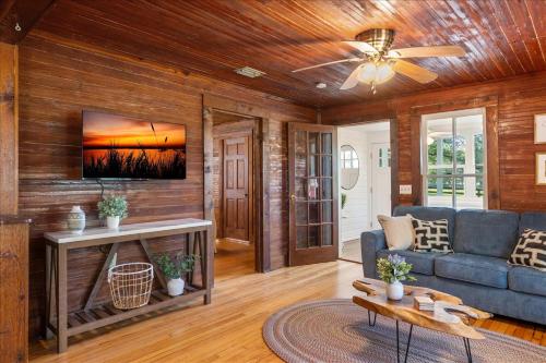 Sweetwater on the Range - Cozy Cabin , Firepit in High Springs (FL)