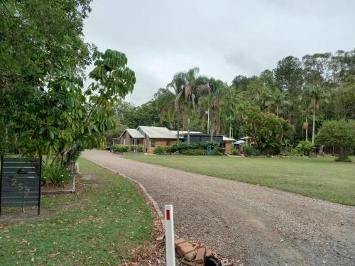 Tukawyl Retreat Landsborough