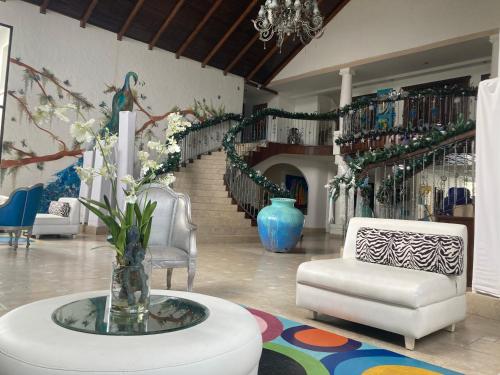 Hotel y villas palma Real . in Salitran