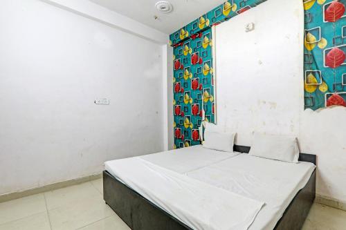 . OYO Hotel Surya Palace