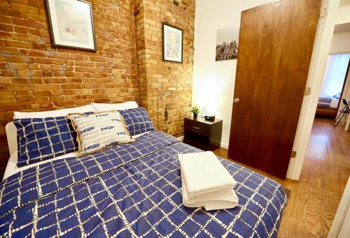 2 Bedroom Cozy Unit in Lower Manhattan in New York, USA