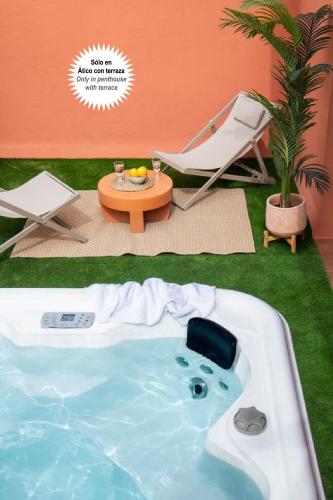 Suites Maestranza Santas Patronas - Penthouse with jacuzzi and parking, Séville (photo 10)
