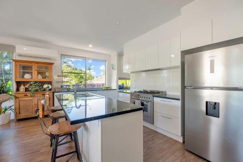 Contemporary Home in the Heart of Mudjimba