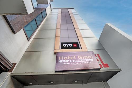 Super OYO Hotel Ginni