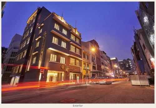Hotel Bencoolen at Hong Kong Street, Singapore