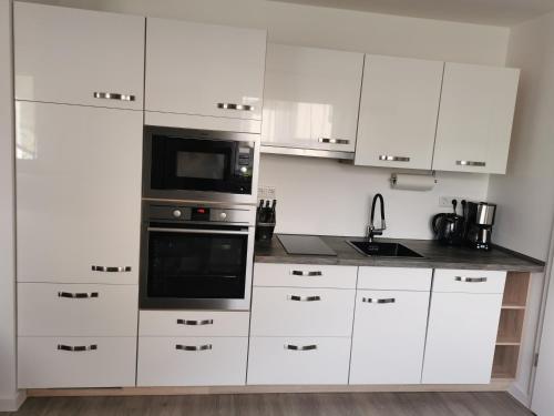 Apartment bei der Palme mit Sauna Möglichkeit, Düsseldorf (Foto 9)