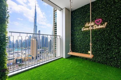 Amazing Patio Experience - Best Burj Khalifa View, Dubai