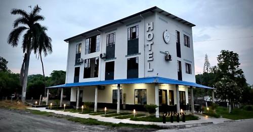 . Hotel ZT