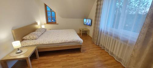 Two-Bedroom Suite image 10