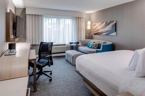 Courtyard by Marriott Portsmouth