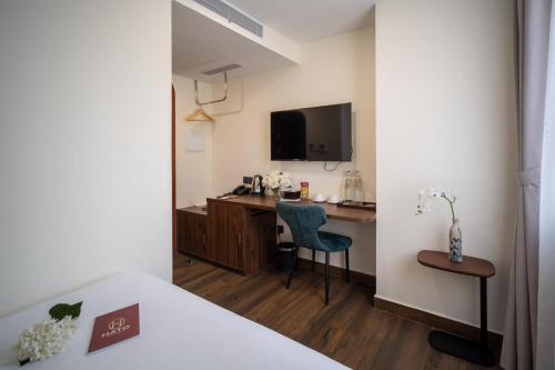 room detail thumbnail 0