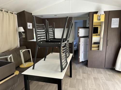 Camping du Bourg - image 11