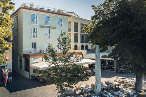 hotel photo