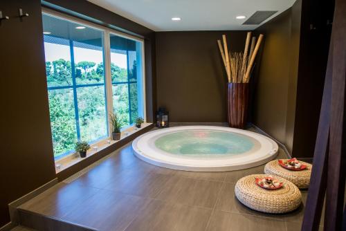 熱水浴缸, 梅薩德Spa酒店 (Hotel & Spa Villa Mercede) in 弗拉斯卡蒂