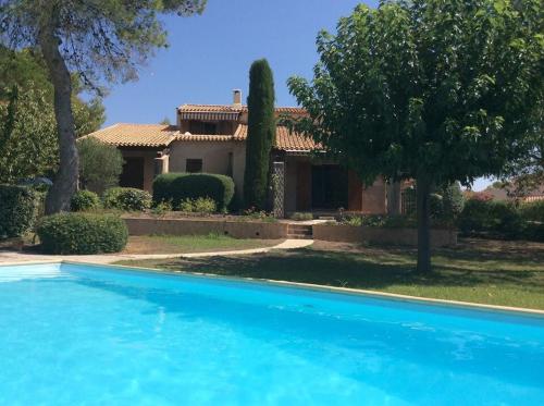 Provencal villa - Secure swimming pool XXL -LE MUY chambre d'hôte Golf Saint-Endreol