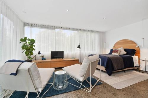 Modern Studio with sweeping views, McCrae (Foto 3)