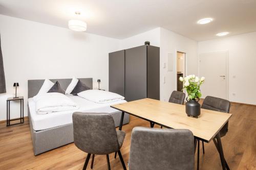 Centro 7 - Kristall Lungau Room Type - One-Bedroom Apartment with City View