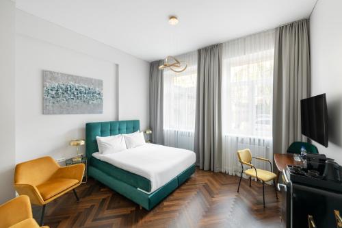 St Casimir Apartments 2