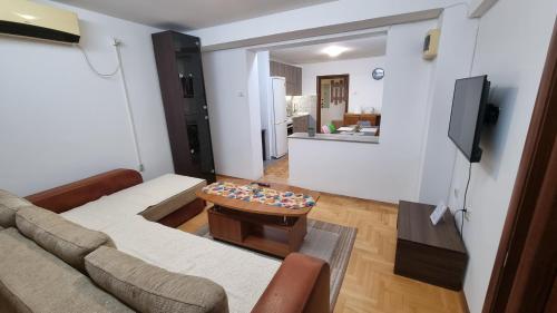 Apartment Chalovski, Skopje (foto 3)