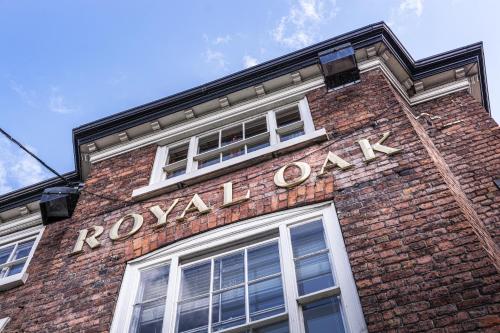 The Royal Oak Hotel, Welshpool, Mid Wales