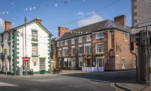 The Royal Oak Hotel, Welshpool, Mid Wales