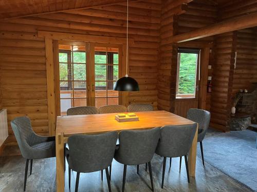 Pantglas Hall Holiday Lodges and Leisure Club in Llanegwad