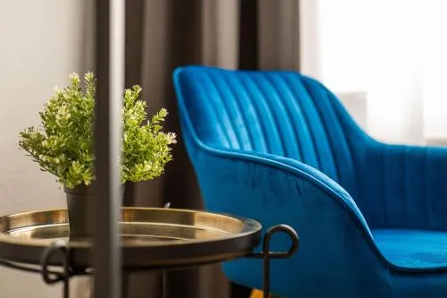 T21 - Apartment direkt im Zentrum mit Parkplatz in Chemnitz, Deutschland