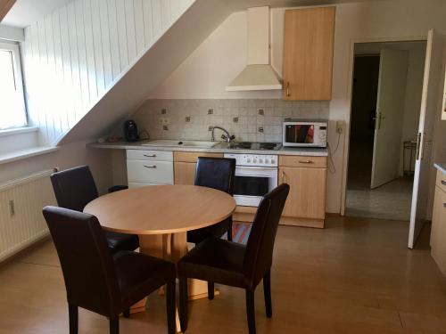  Gösser BACHGASSLHOF -- Bed and Breakfast -- Apartments in Leoben