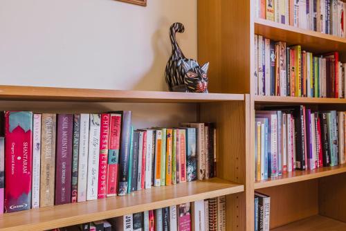 Family friendly Art Deco Garden Patio WiFi WFH